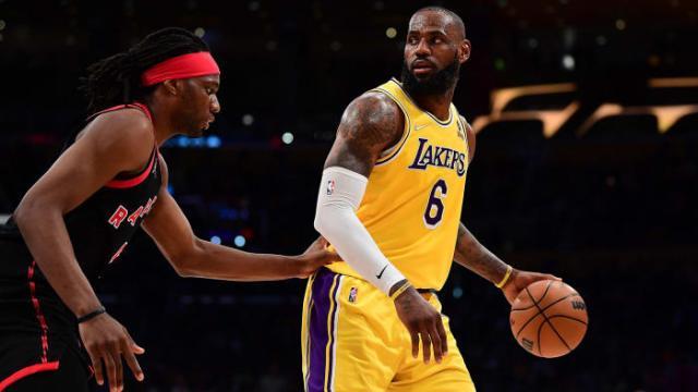 1660123666364079211.jpeg lebron-james-lakers-raptors.jpeg